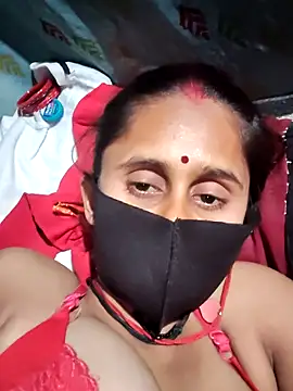 Snapshot of Divya_Chandok chatting on February 2026 03:17:02 PM Divya Chandok online show from February 2026 03:17:02 PM