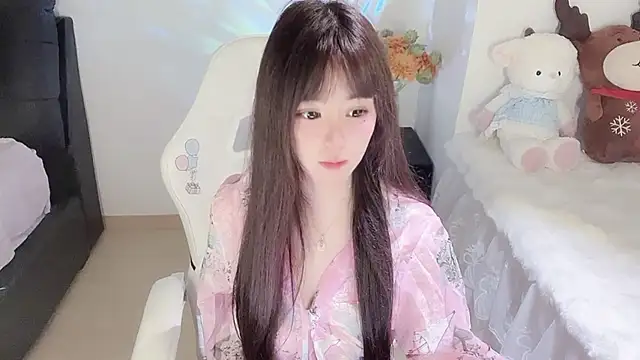 Milla-z online show from September 2025 11:21:02 AM