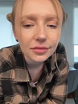 EvaBrooklyn online show from March 2025 11:08:02 AM