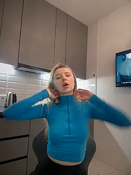 EvaBrooklyn online show from March 2025 04:51:02 PM