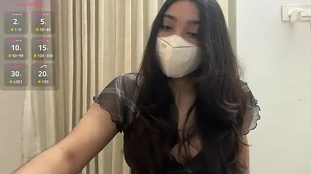 Snapshot of oviyakalra chatting on October 2025 02:20:01 AM oviyakalra online show from October 2025 02:20:01 AM