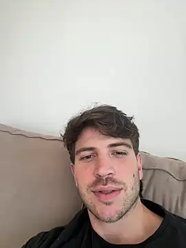 Snapshot of shuki0101 chatting on January 2026 03:27:02 PM shuki0101 online show from January 2026 03:27:02 PM