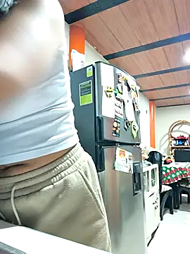 miaoconell online show from December 2025 12:48:01 AM