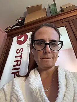 NataKitten online show from October 2025 11:01:01 AM