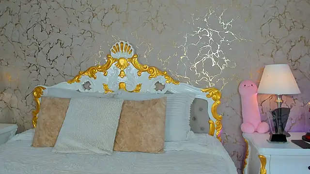 ScarlettWallace online show from March 2025 07:48:01 PM