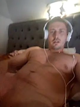 Dareczek300 online show from June 2026 10:37:01 PM