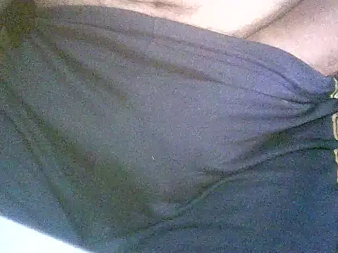 Snapshot of EroticMonster chatting on September 2025 06:33:02 PM EroticMonster online show from September 2025 06:33:02 PM