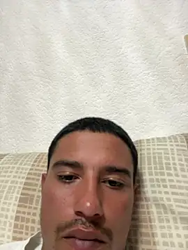 Maxxxxxsanchessss online show from April 2026 12:22:02 AM