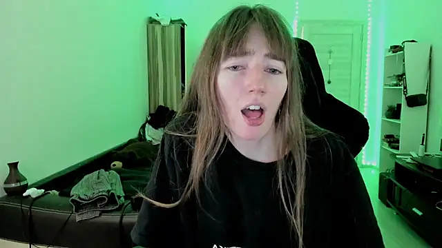 bekkawell online show from October 2025 09:12:02 PM