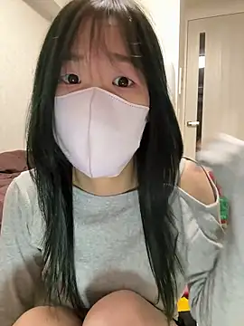 Snapshot of daiyo_kai_Gutara chatting on June 2026 02:05:02 PM daiyo kai Gutara online show from June 2026 02:05:02 PM