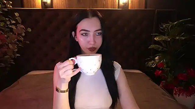 WildKittenX  online show from April 2026 05:46:01 AM