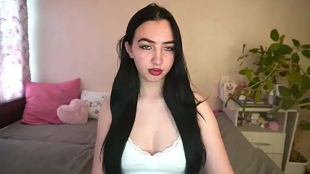 Snapshot of WildKittenX_ chatting on July 2026 04:30:01 AM WildKittenX online show from July 2026 04:30:01 AM