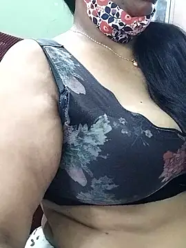 Snapshot of abinaya26 chatting on April 2026 03:02:01 AM abinaya26 online show from April 2026 03:02:01 AM