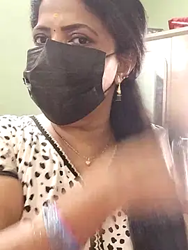 Snapshot of abinaya26 chatting on April 2026 02:31:01 AM abinaya26 online show from April 2026 02:31:01 AM