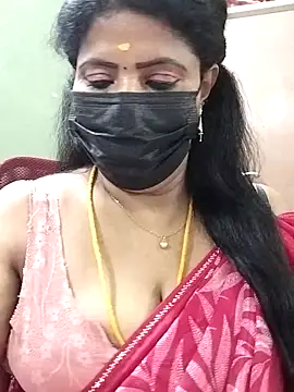 Snapshot of abinaya26 chatting on May 2026 07:09:01 PM abinaya26 online show from May 2026 07:09:01 PM