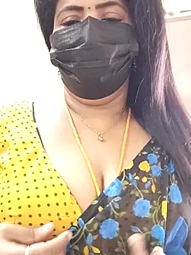 Snapshot of abinaya26 chatting on May 2026 04:18:01 AM abinaya26 online show from May 2026 04:18:01 AM