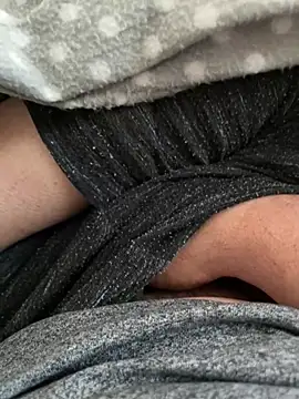 Snapshot of littletoy64 chatting on February 2025 07:44:02 AM littletoy64 online show from February 2025 07:44:02 AM