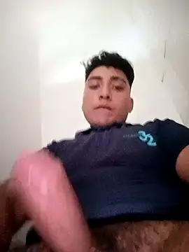 crisssalazar online show from September 2025 08:41:01 PM