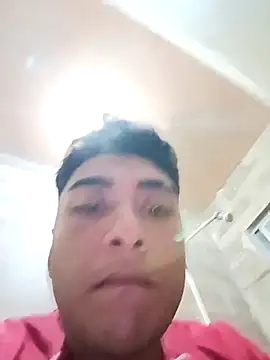 crisssalazar online show from December 2025 10:46:01 AM