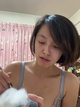 ladypaggy online show from April 2026 03:09:01 PM