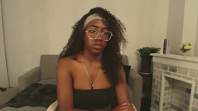 Qeen blackk online show from March 2026 07:42:02 PM