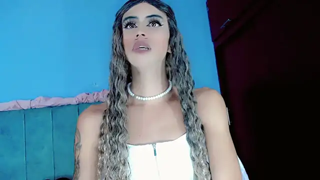 Anastasia hots online show from February 2025 05:15:01 PM