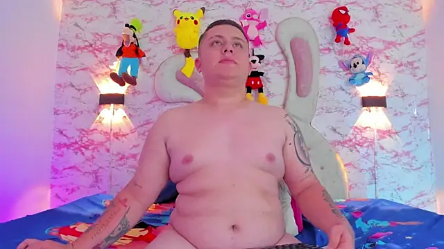 Snapshot of IM_SINAY chatting on October 2025 09:23:01 PM IM SINAY online show from October 2025 09:23:01 PM