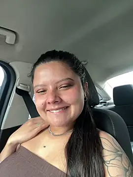 Snapshot of maya-winslow8 chatting on October 2025 03:36:01 PM maya-winslow8 online show from October 2025 03:36:01 PM