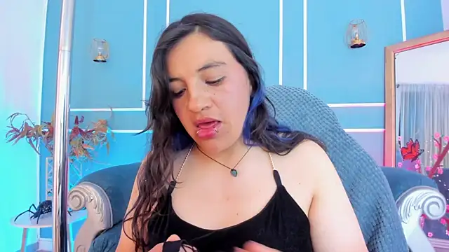 TaraTaylorr online show from June 2026 03:38:01 AM