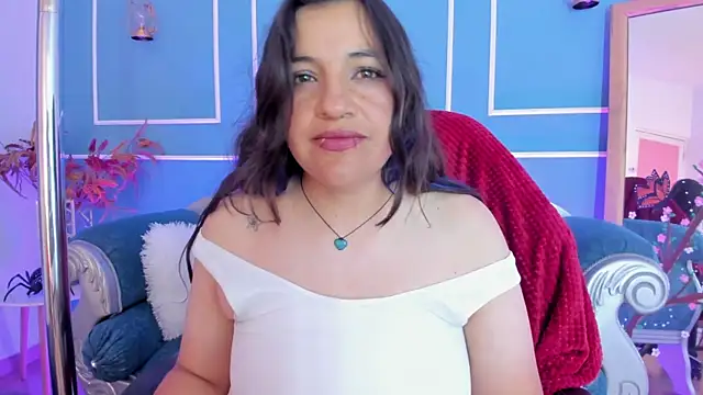 TaraTaylorr online show from June 2026 10:15:01 AM