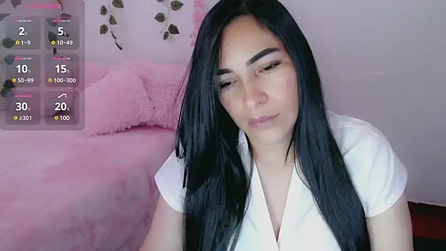 Snapshot of luna_lgomez_ chatting on March 2025 11:11:01 AM luna lgomez  online show from March 2025 11:11:01 AM