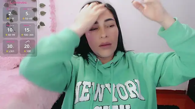 Snapshot of luna_lgomez_ chatting on March 2025 11:19:02 AM luna lgomez  online show from March 2025 11:19:02 AM