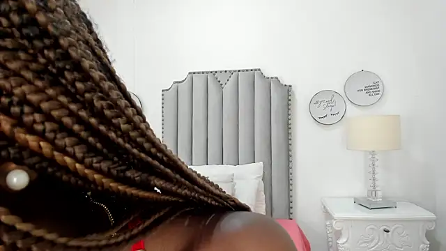 SamantaMarquez online show from October 2025 08:06:02 PM