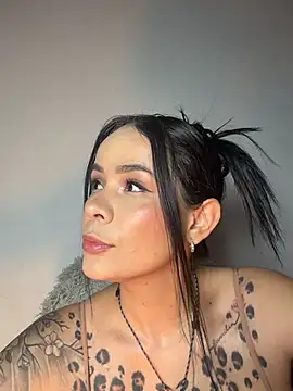 Snapshot of HotAlana_ chatting on March 2026 04:34:01 PM HotAlana online show from March 2026 04:34:01 PM