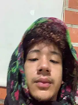 Snapshot of chillcol chatting on March 2025 03:10:02 AM chillcol online show from March 2025 03:10:02 AM