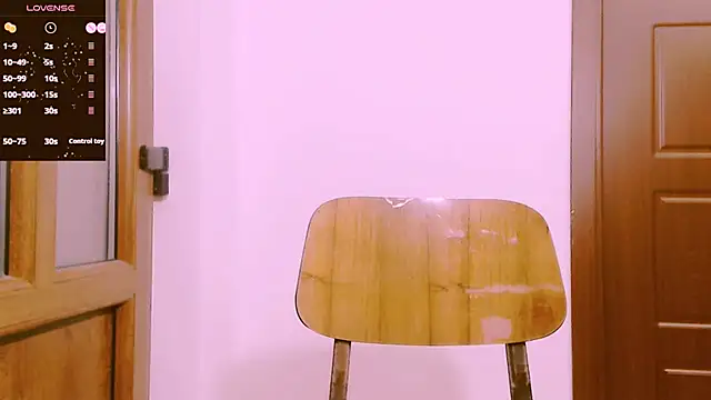 Alina eve online show from April 2026 07:07:02 PM