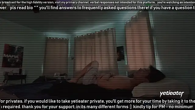 Snapshot of yetieater chatting on March 2025 09:37:02 PM yetieater online show from March 2025 09:37:02 PM