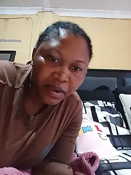 Snapshot of JuicyMilkyTizzy chatting on June 2026 07:35:02 AM JuicyMilkyTizzy online show from June 2026 07:35:02 AM