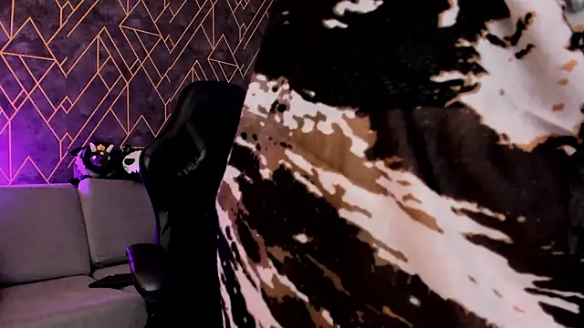 Tahara Romanov online show from February 2026 12:45:02 PM