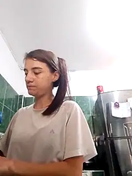 ArianaaGrace online show from November 2025 03:00:02 PM