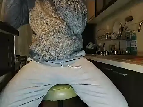 Snapshot of Snajperbaba chatting on February 2026 05:57:02 PM Snajperbaba online show from February 2026 05:57:02 PM