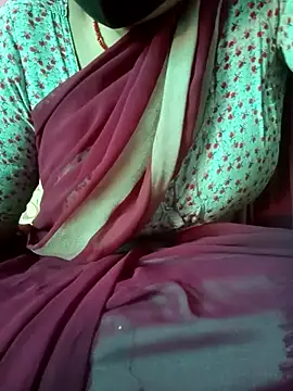 Snapshot of Beautiful_Puja chatting on March 2025 08:09:02 AM Beautiful Puja online show from March 2025 08:09:02 AM