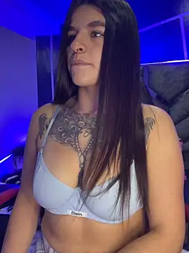 sofia 23x online show from November 2025 07:13:01 PM