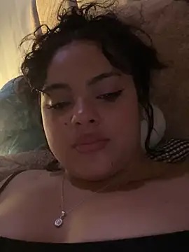 LunaSotto online show from March 2025 11:07:01 PM