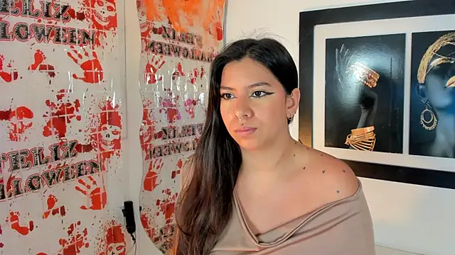 emilyy cooperr online show from November 2025 12:04:02 PM