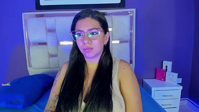 emilyy cooperr online show from February 2026 12:23:02 PM