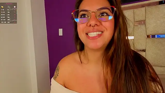 emilyy cooperr online show from April 2026 01:41:02 PM