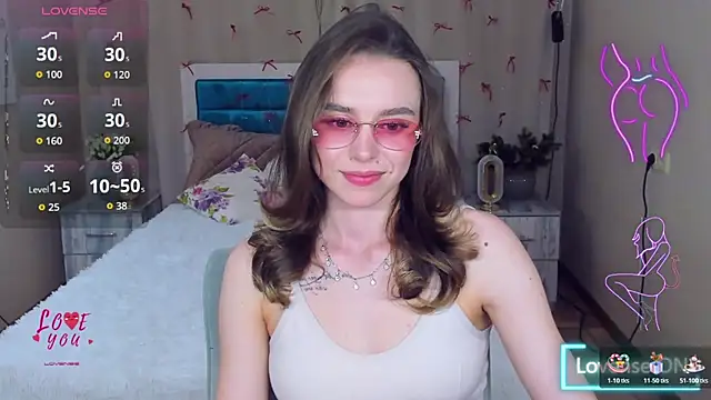 EmelyMason online show from April 2026 11:35:01 AM