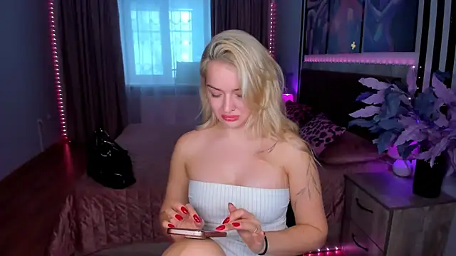 EvaGoddes online show from March 2026 07:03:02 AM