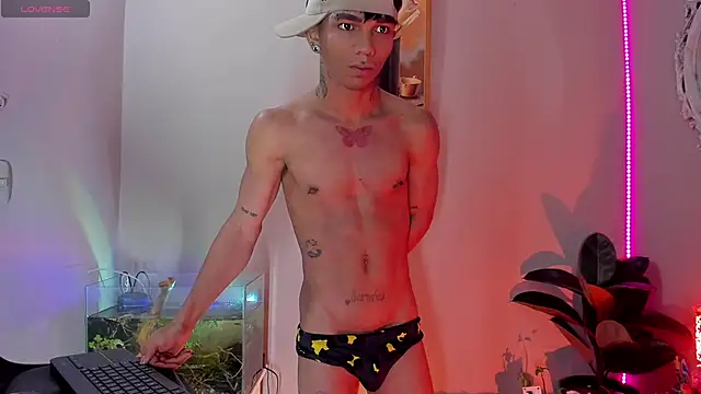 CRAZY-BOY99 online show from October 2025 09:05:02 AM